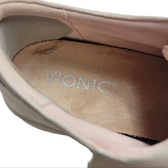 Vionic Winny Sneakers - Picture 4 of 10